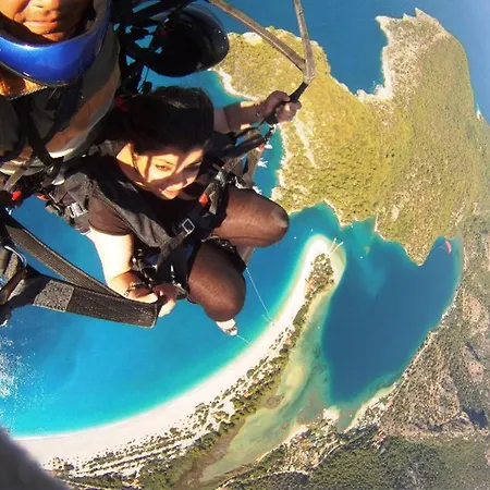 ホテル Magic Tulip オルデニズ