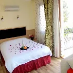 Hotel Magic Tulip 3*