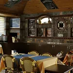 魔力郁金香海滩酒店 厄吕代尼兹