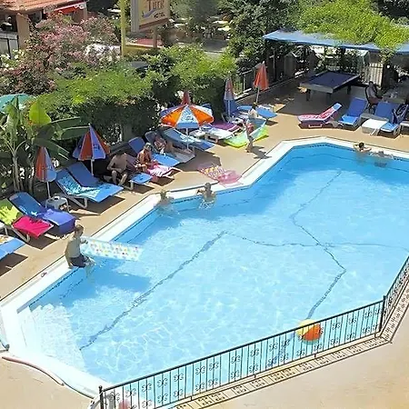 Magic Tulip Hotel